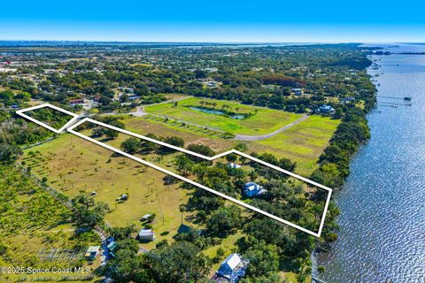 1605 N Tropical Trail Merritt Island FL 32953