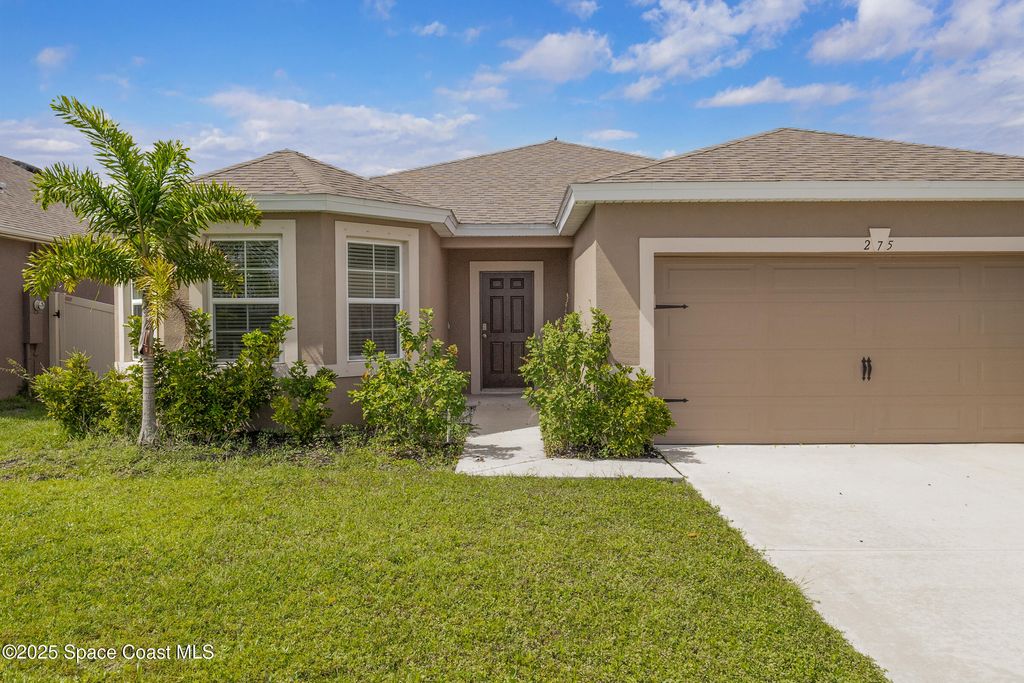 Photo of 275 Guinevere Drive SW, Palm Bay, FL 32908 (MLS # 1058975)