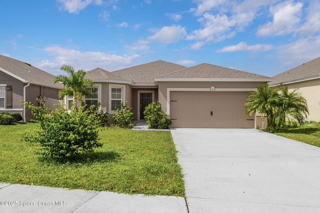 Photo of 275 Guinevere Drive SW, Palm Bay, FL 32908 (MLS # 1058975)