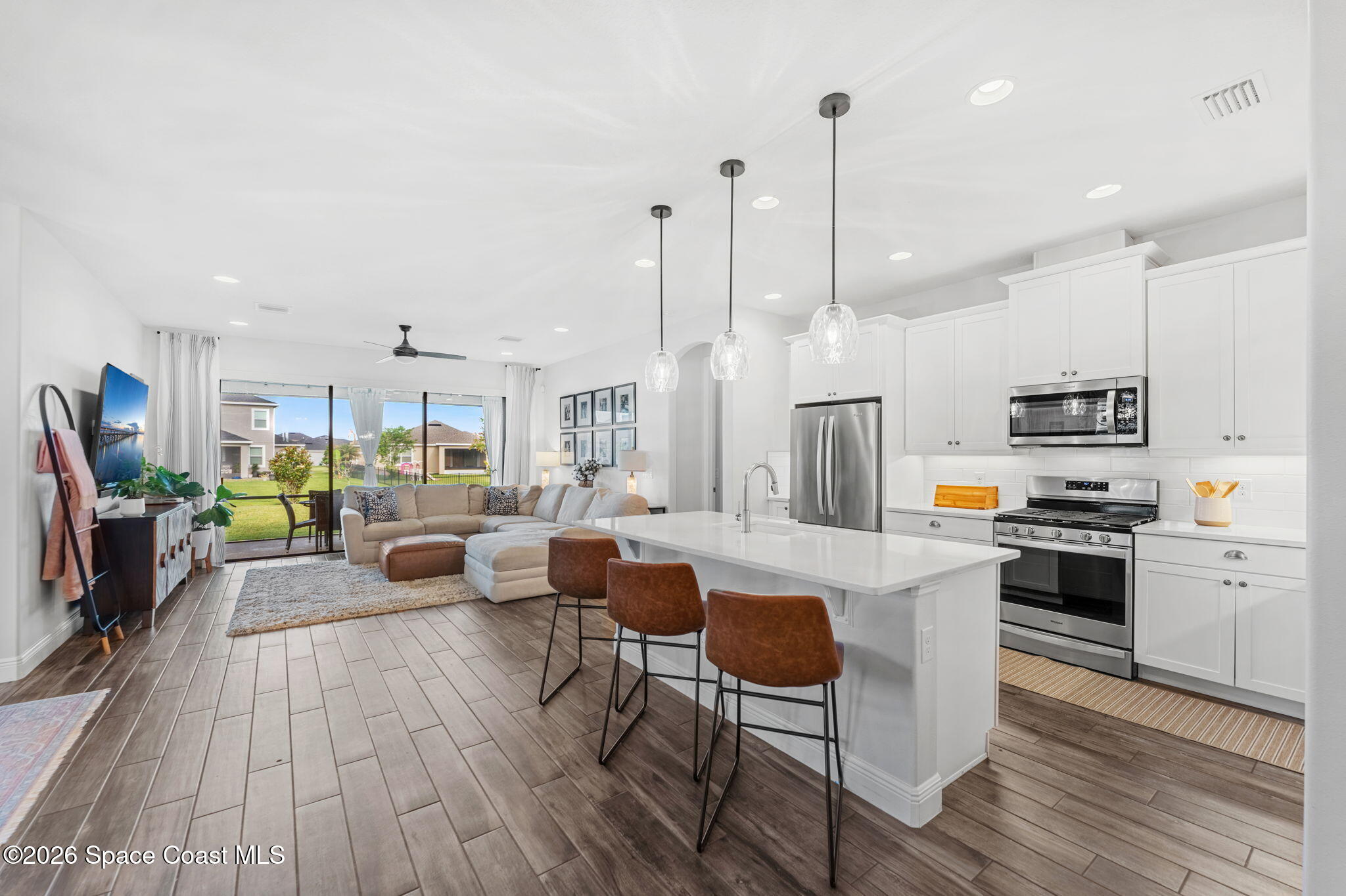 8232 Paragrass Avenue