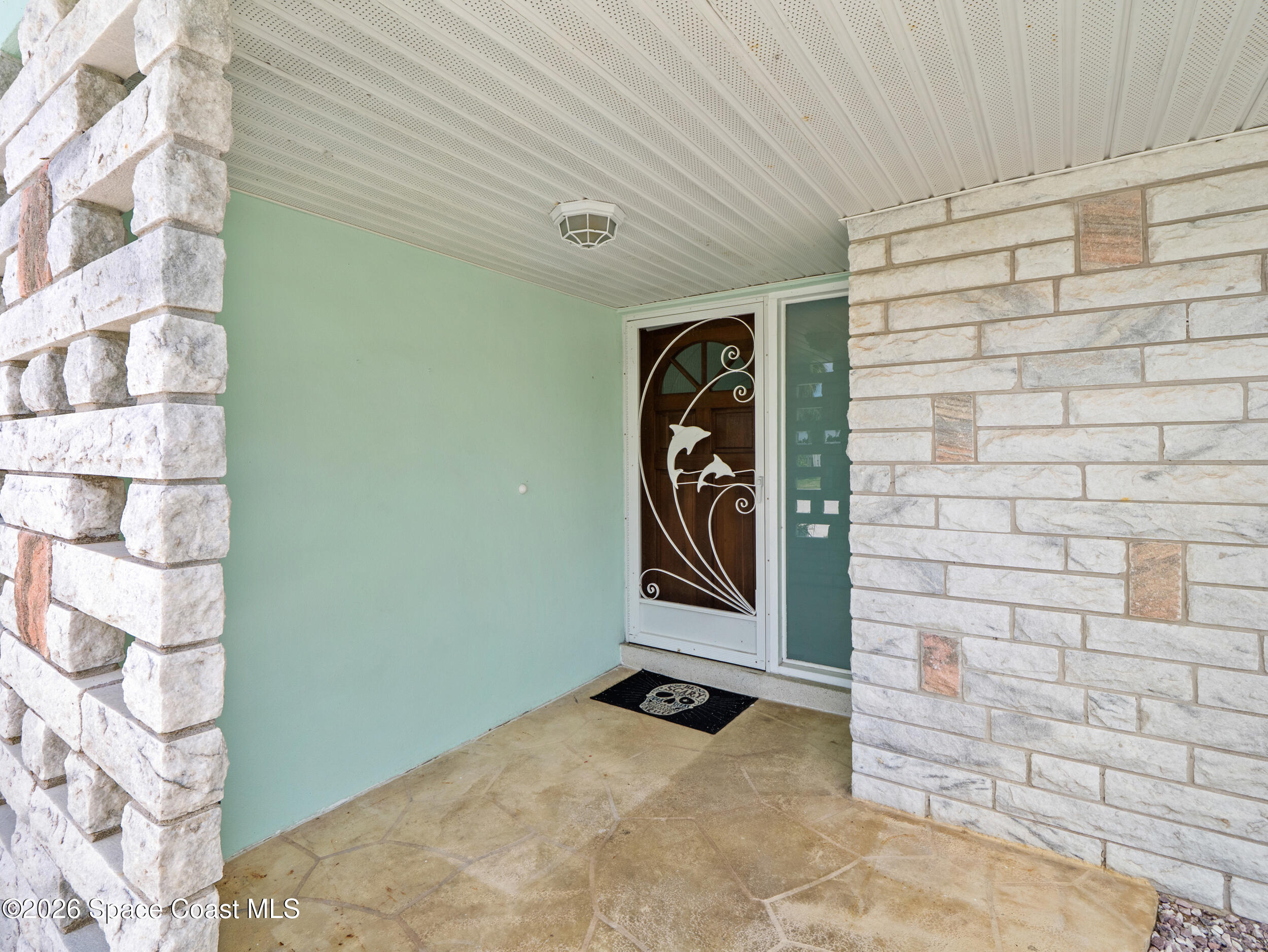 407 Banyan Way
