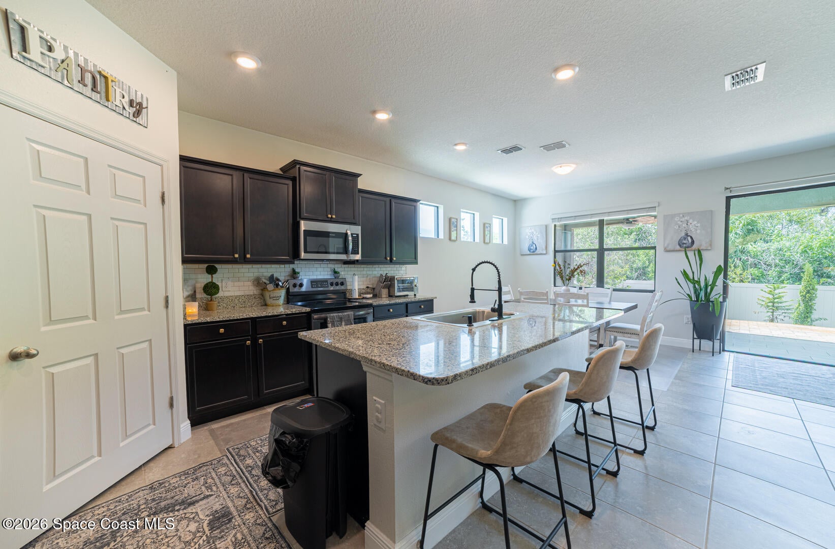 2635 Alibird Drive