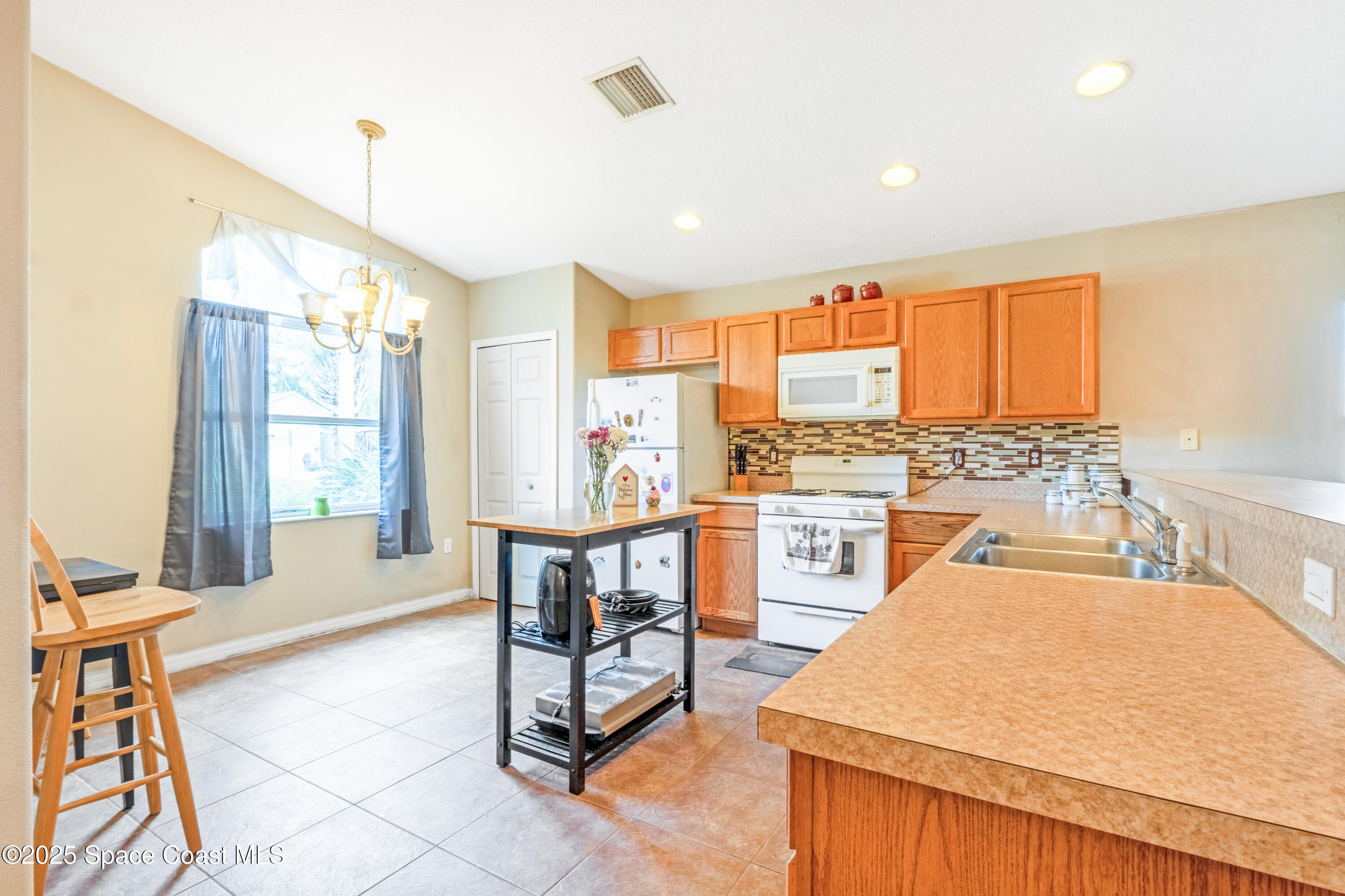 1029 Macon Drive
