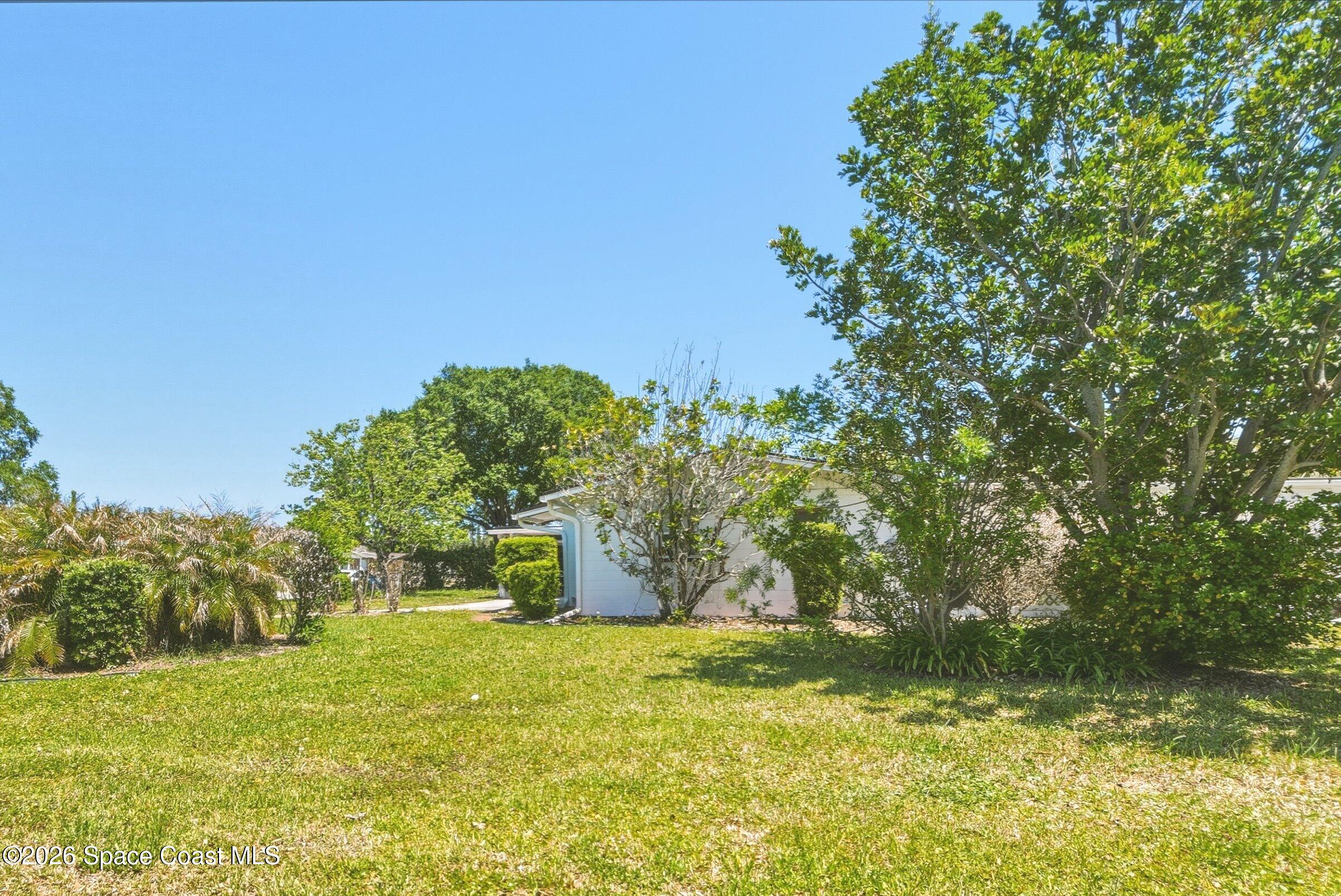 1395 Ashwood Drive