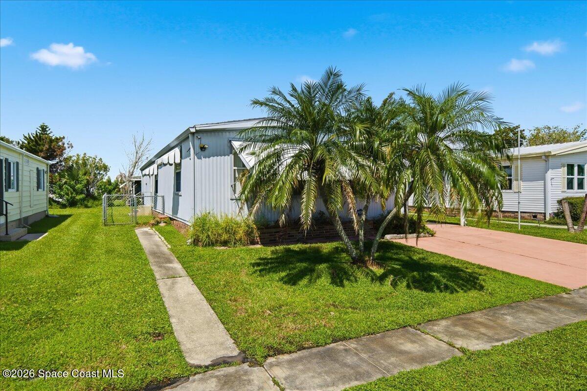 1818 Coco Plum Street NE