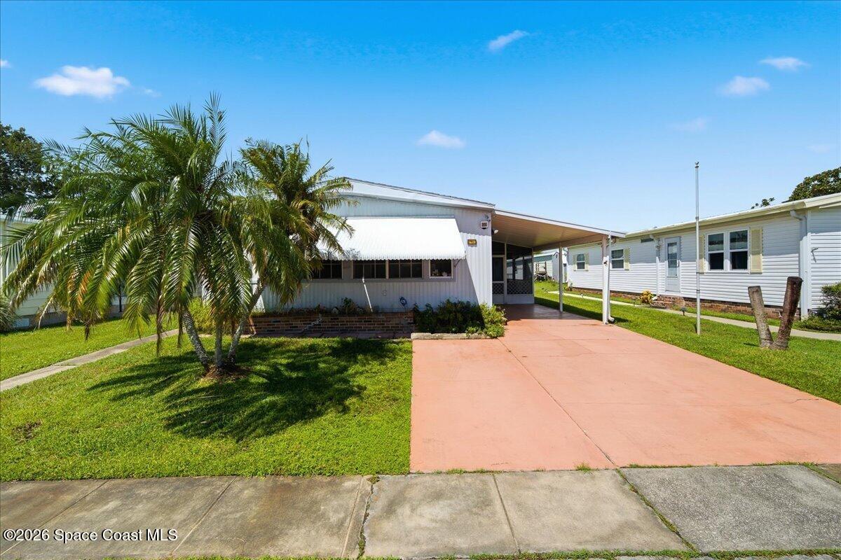1818 Coco Plum Street NE