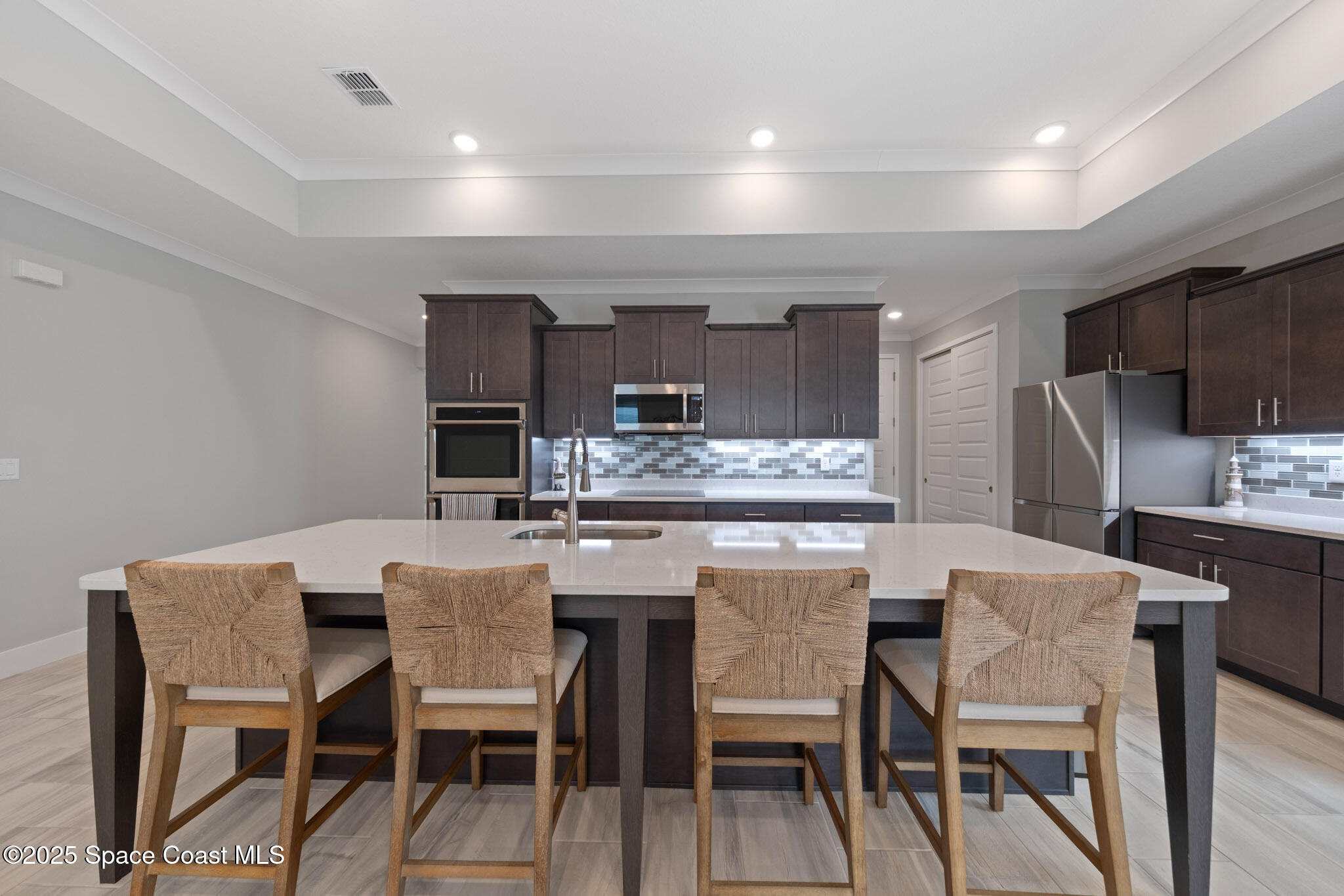 616 Clearwater Avenue