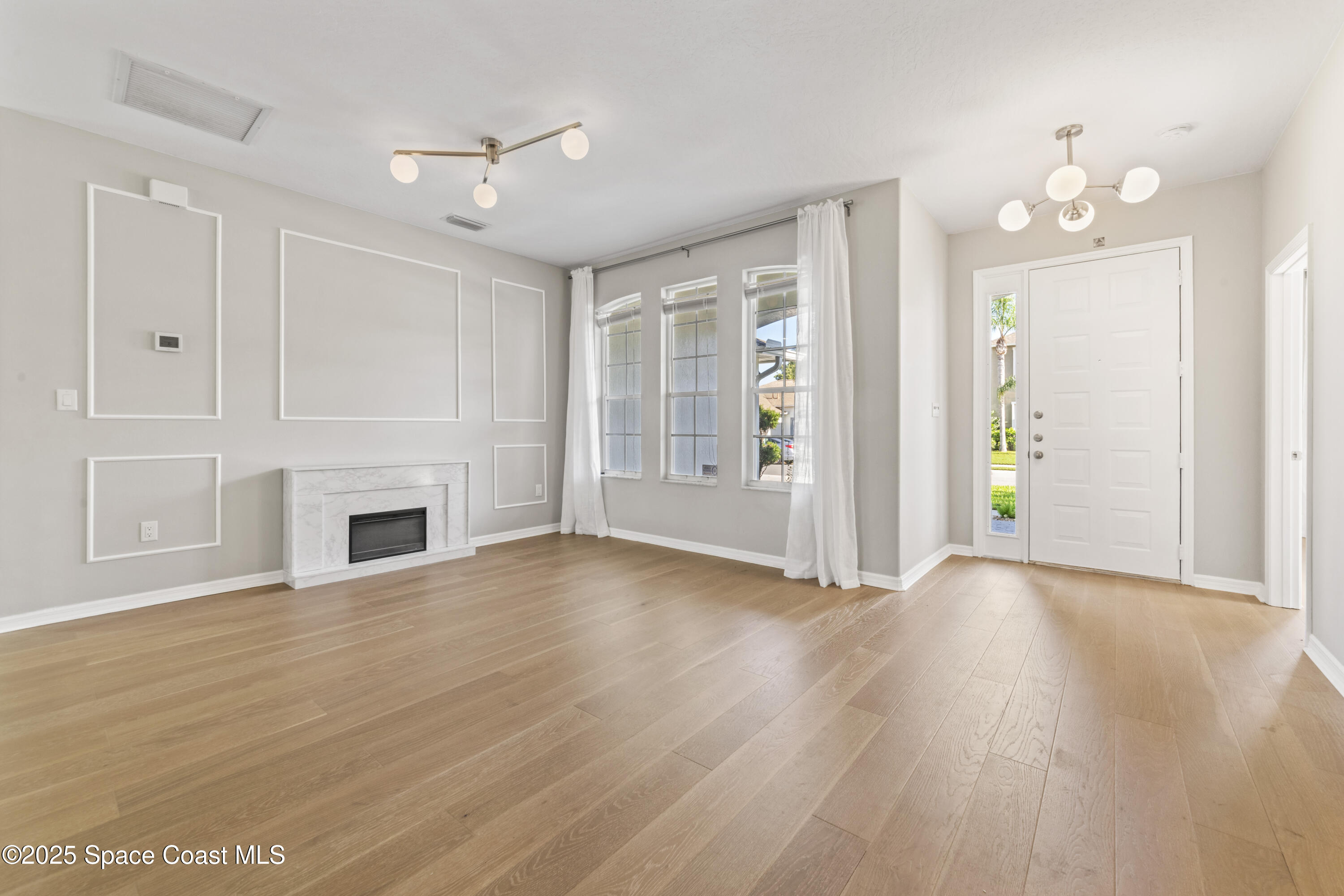 873 Coral Springs Street