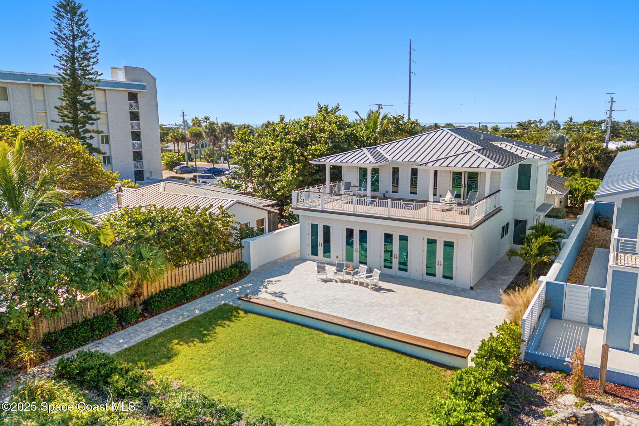 1081 S Atlantic Avenue