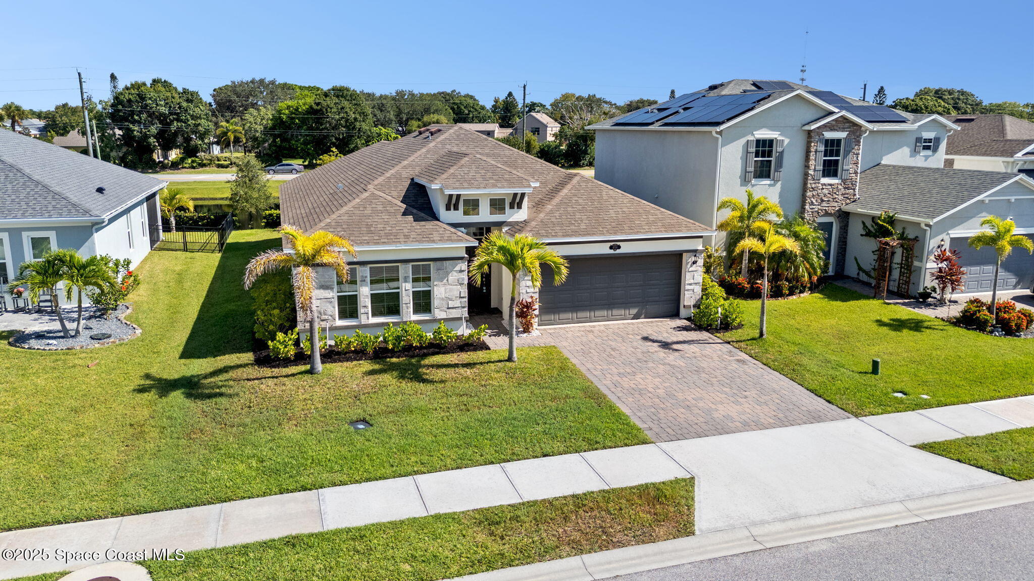 4558 Trovita Circle
