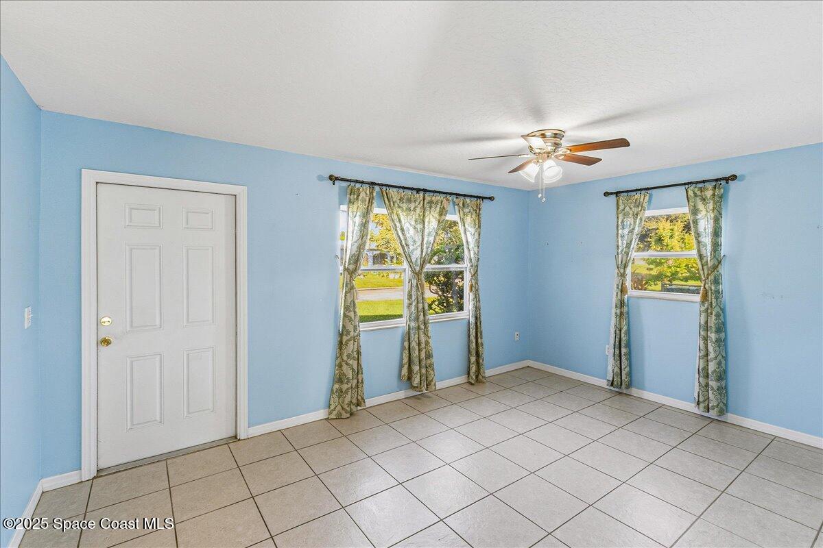 4385 Doncaster Drive