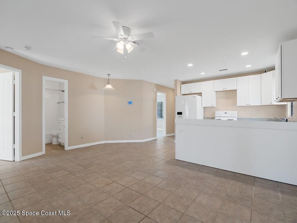 Photo of 2946 1st Street SW, Vero Beach, FL 32968 (MLS # 1057731)