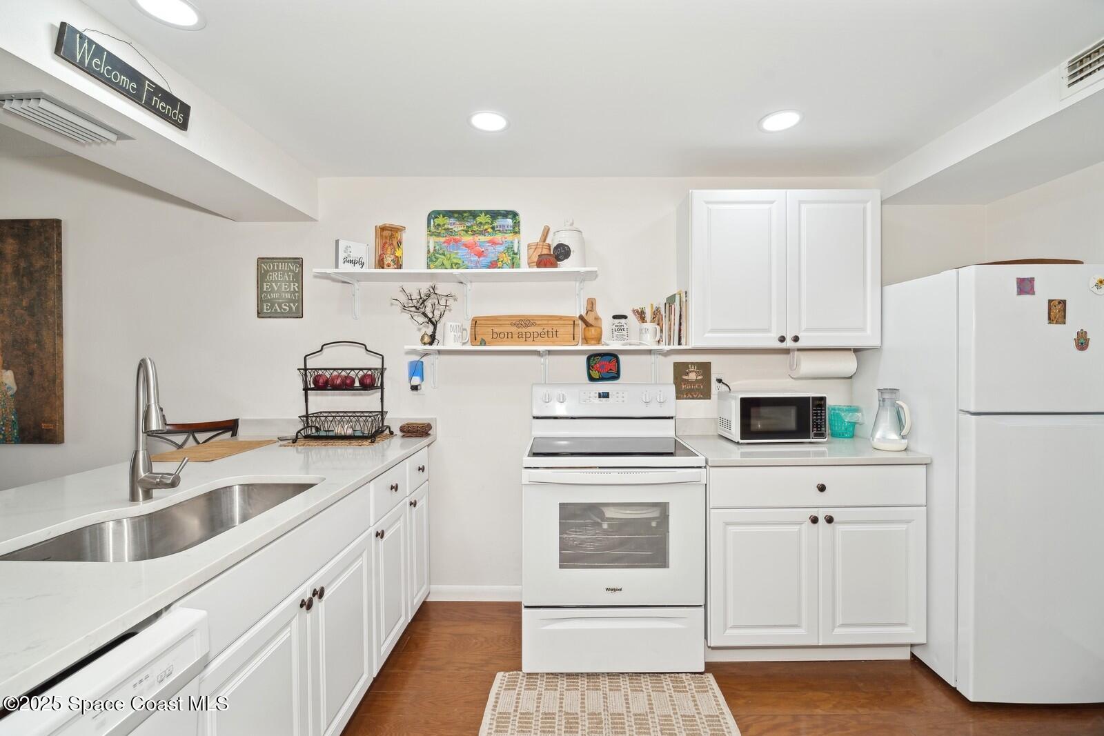 200 S Banana River Boulevard 2404