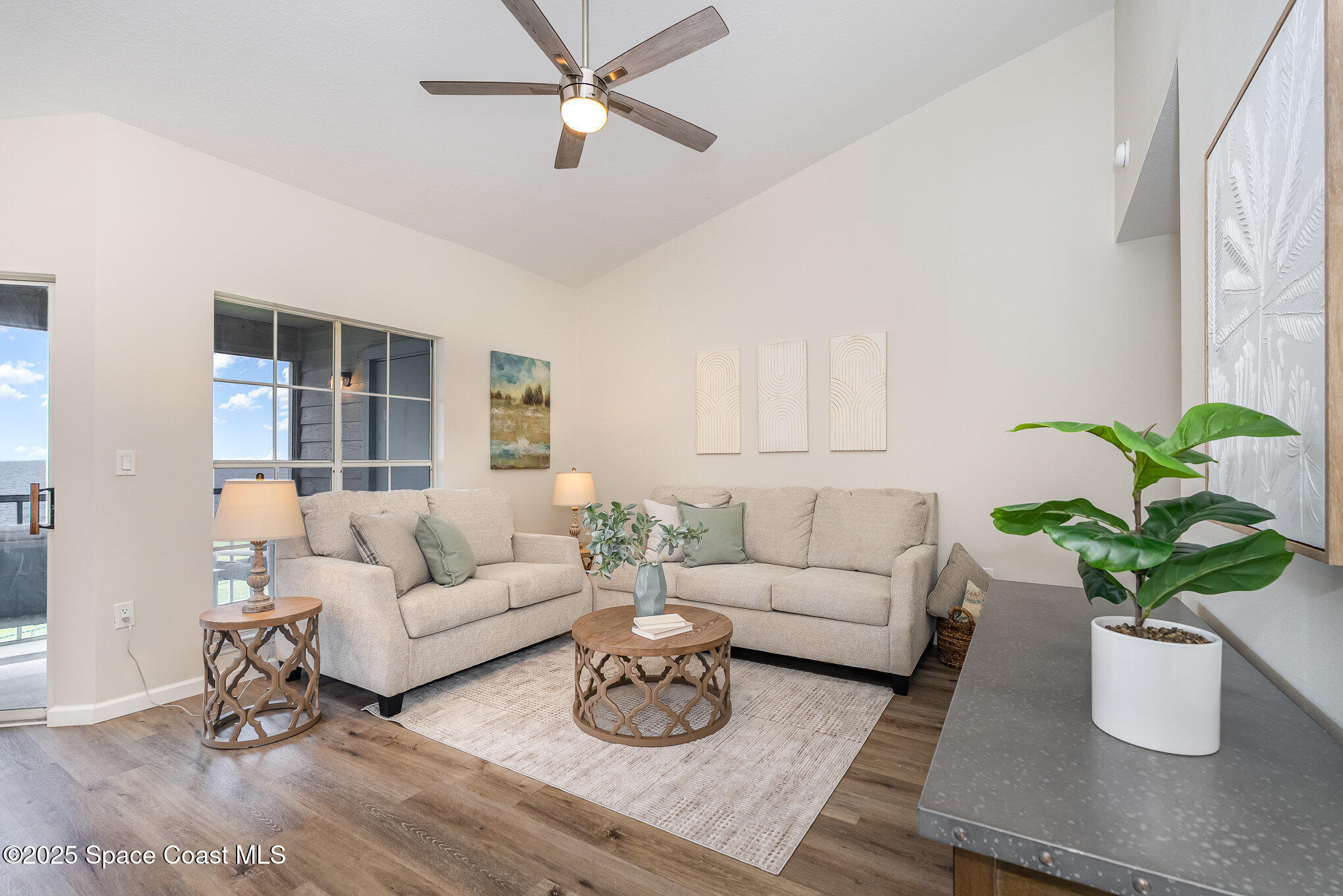 7060 N Highway 1 Unit Aa-201