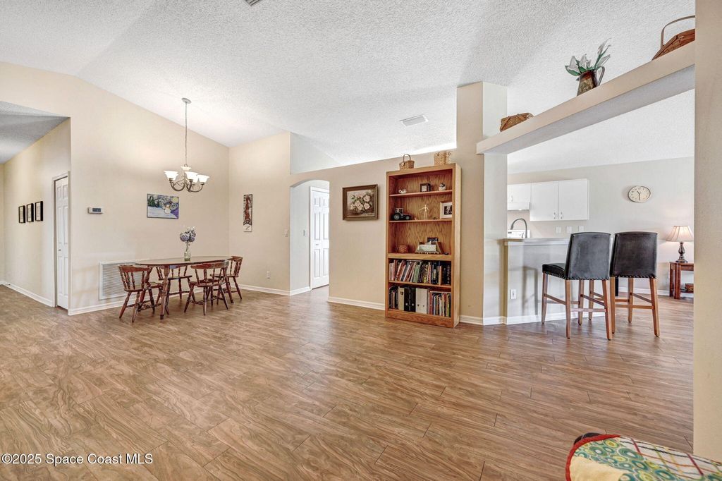 listing image 44