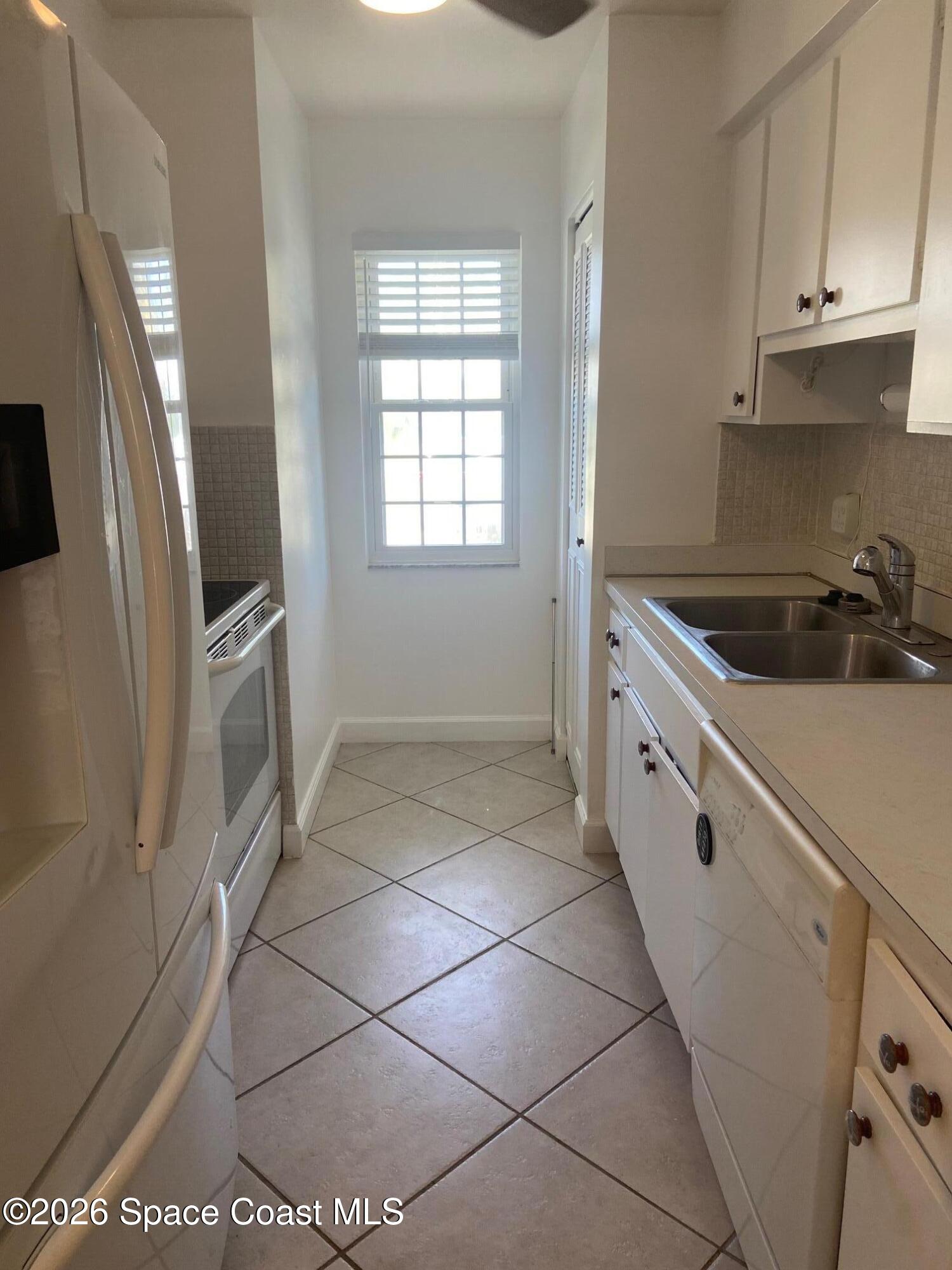 1045 Cheyenne Boulevard 26