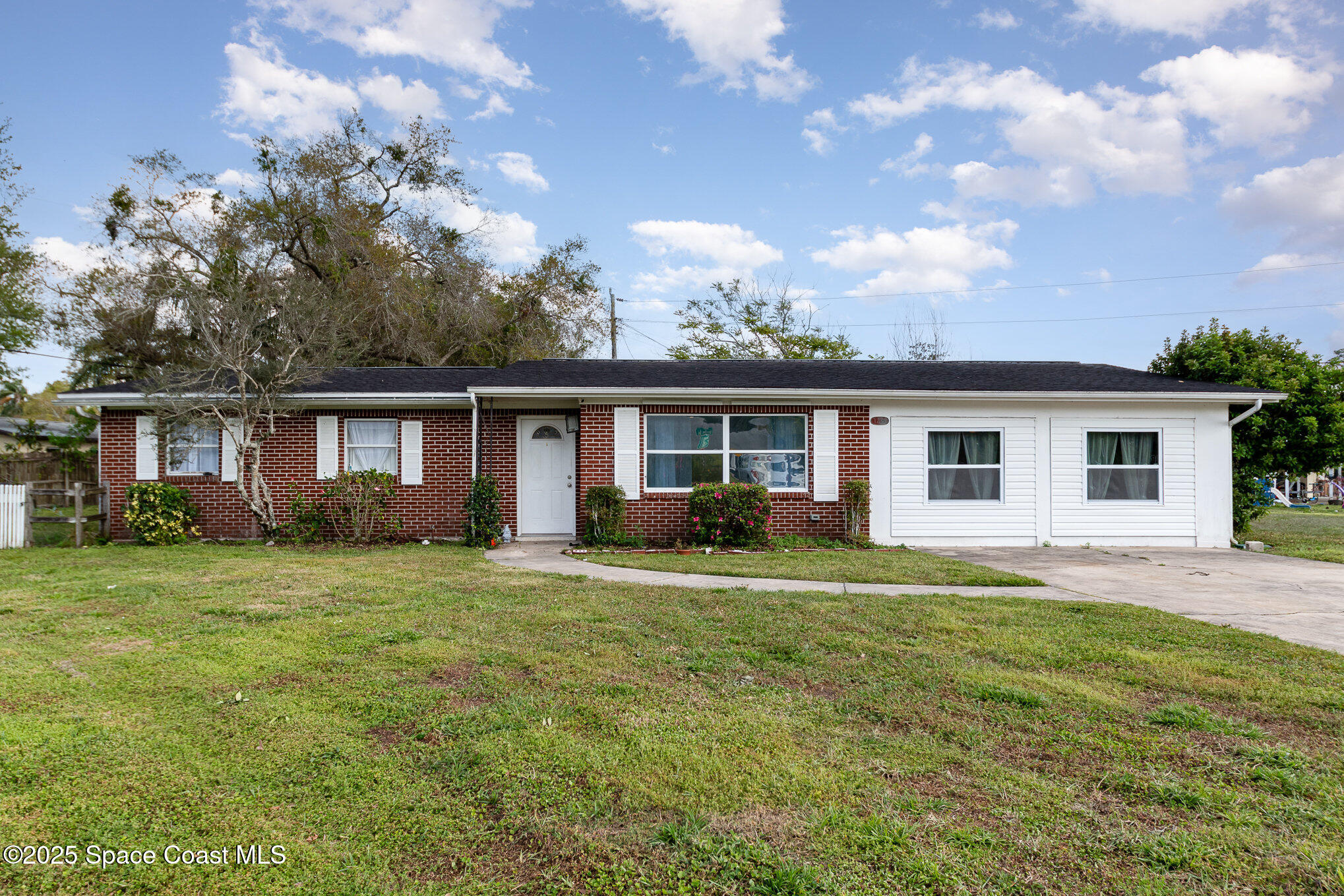 1745 Bryn Mawr Drive
