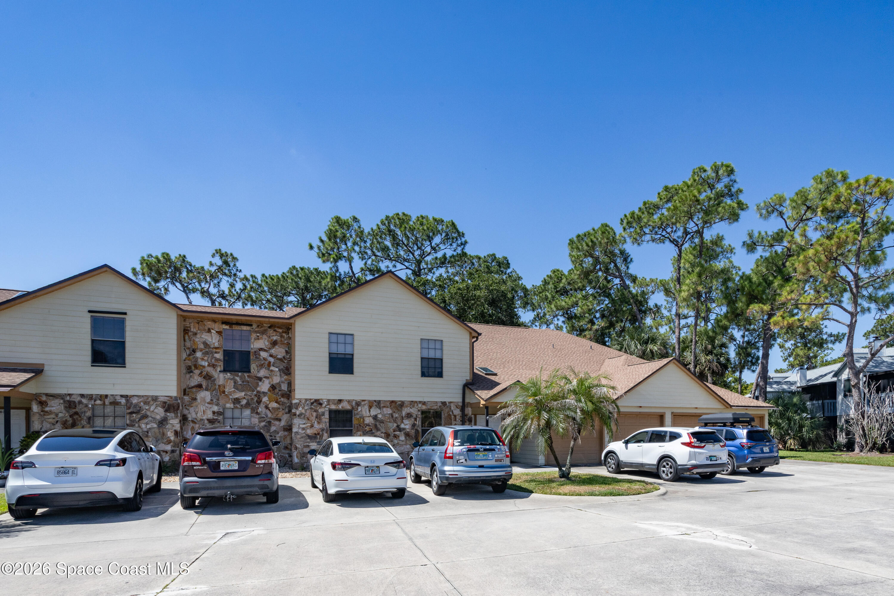 9037 York Lane 13c