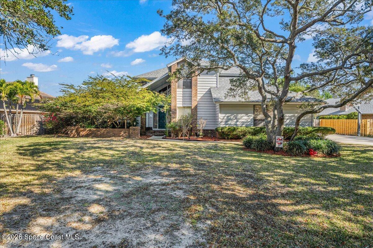 594 Hummingbird Drive