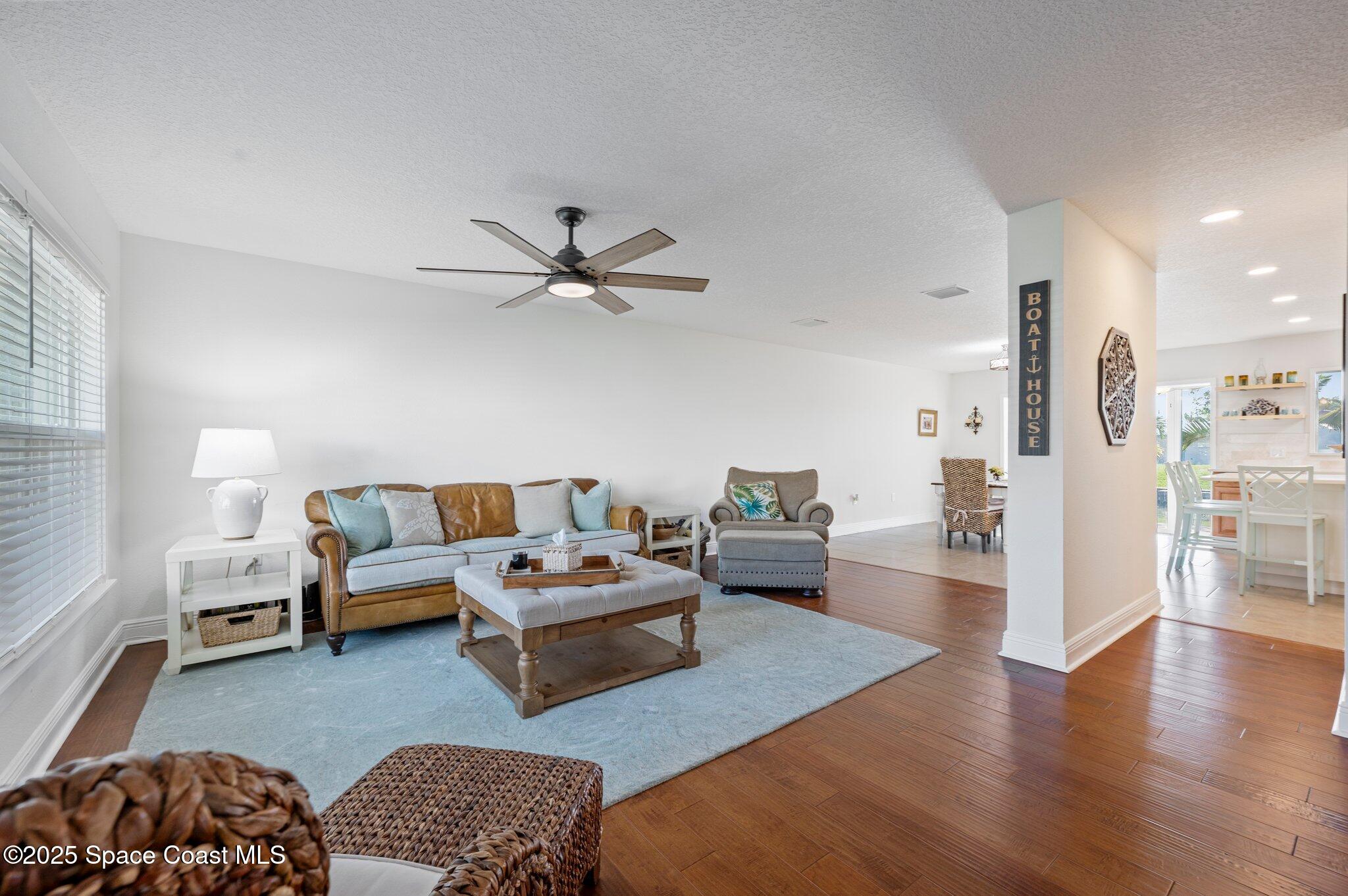 439 Blue Jay Lane