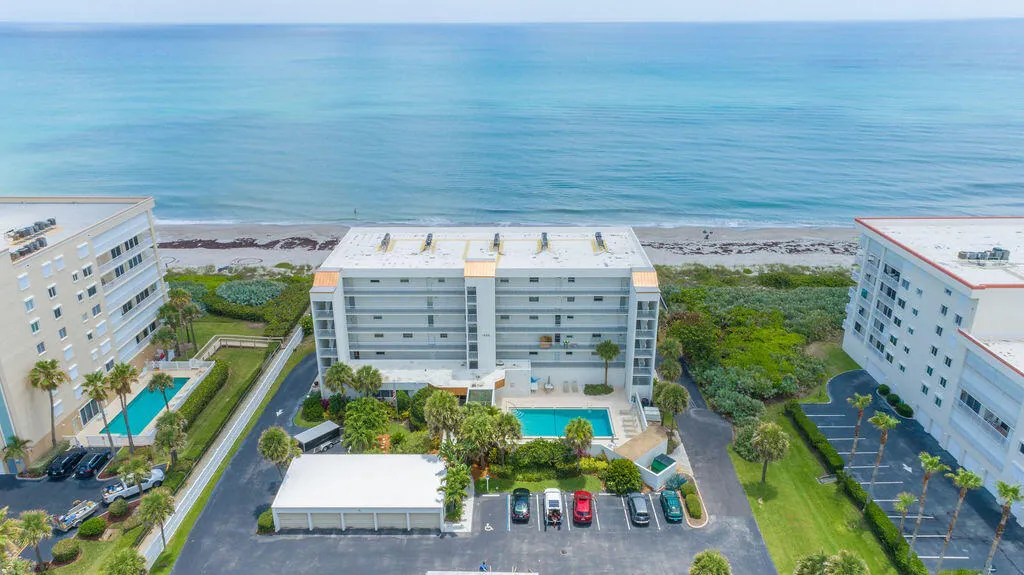 Indialantic, Florida 32903, United States, 2 Bedrooms Bedrooms, ,2 BathroomsBathrooms,Residential,Active,84356