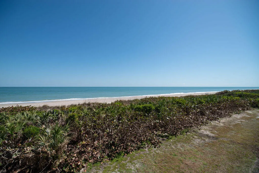 Indialantic, Florida 32903, United States, 2 Bedrooms Bedrooms, ,2 BathroomsBathrooms,Residential,Active,84356