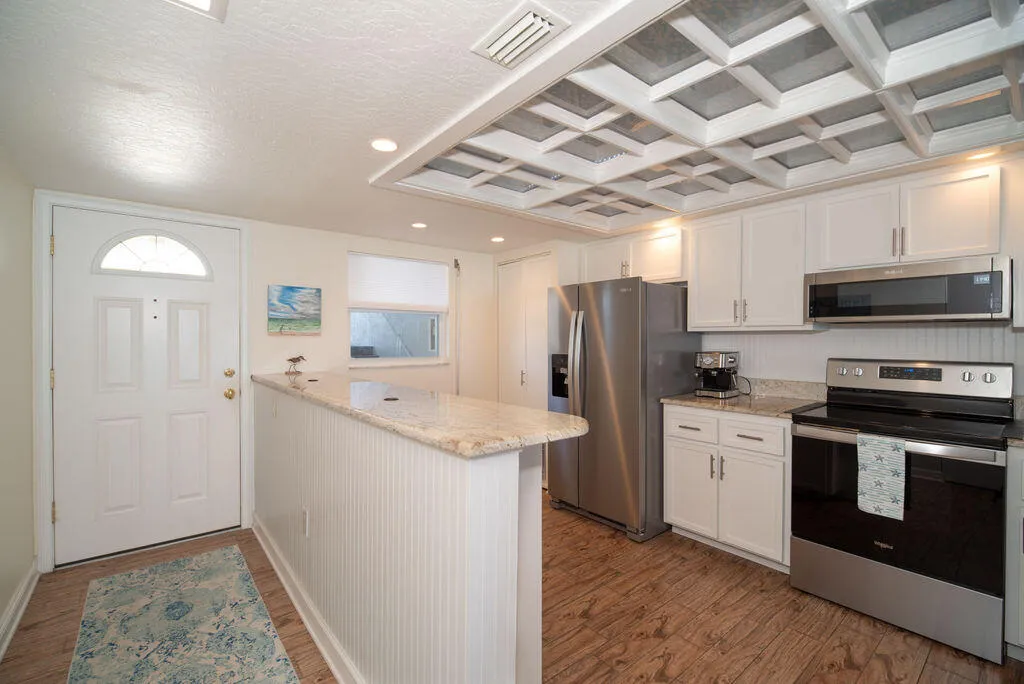 Indialantic, Florida 32903, United States, 2 Bedrooms Bedrooms, ,2 BathroomsBathrooms,Residential,Active,84356