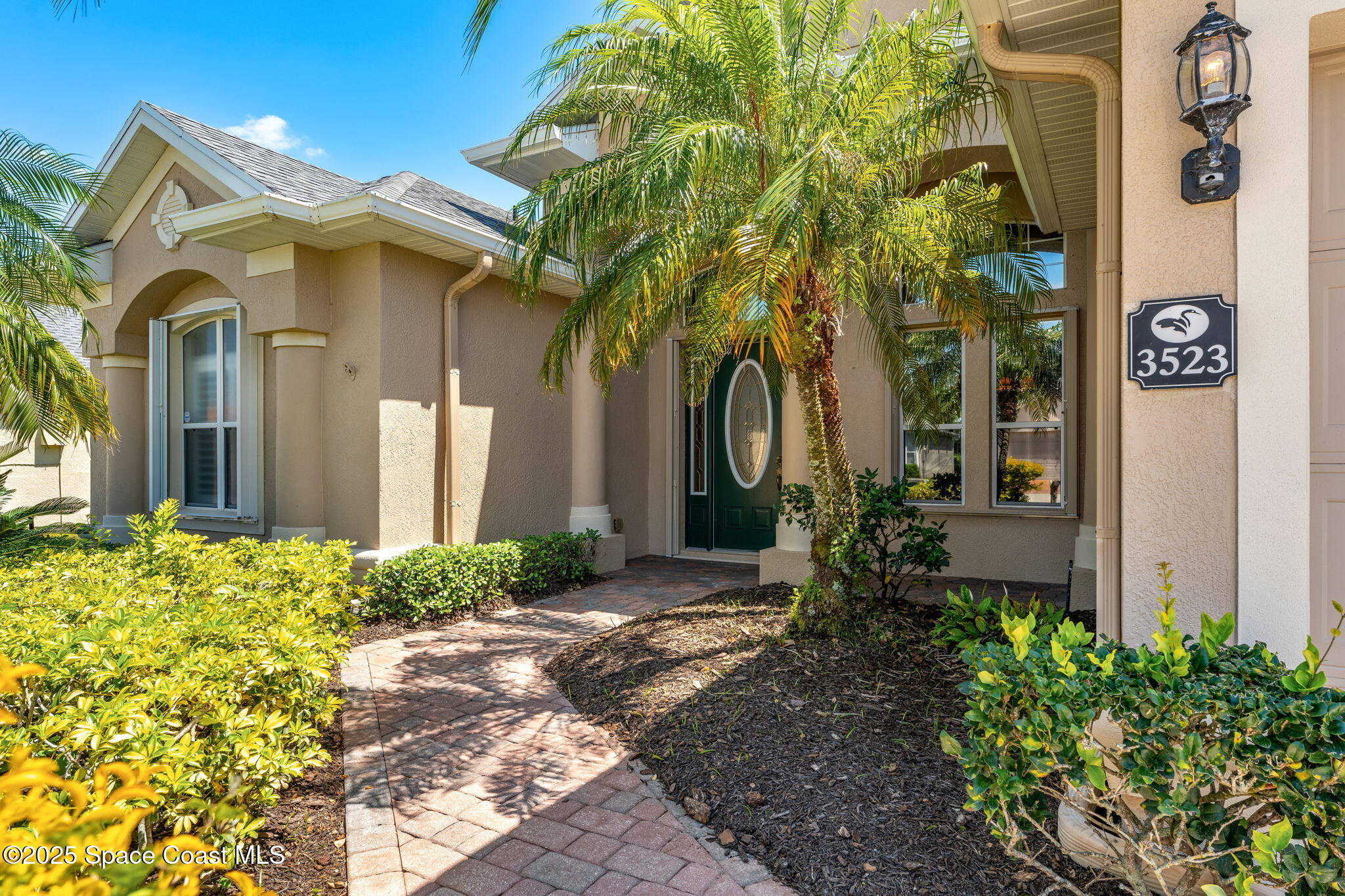 3523 Carambola Circle