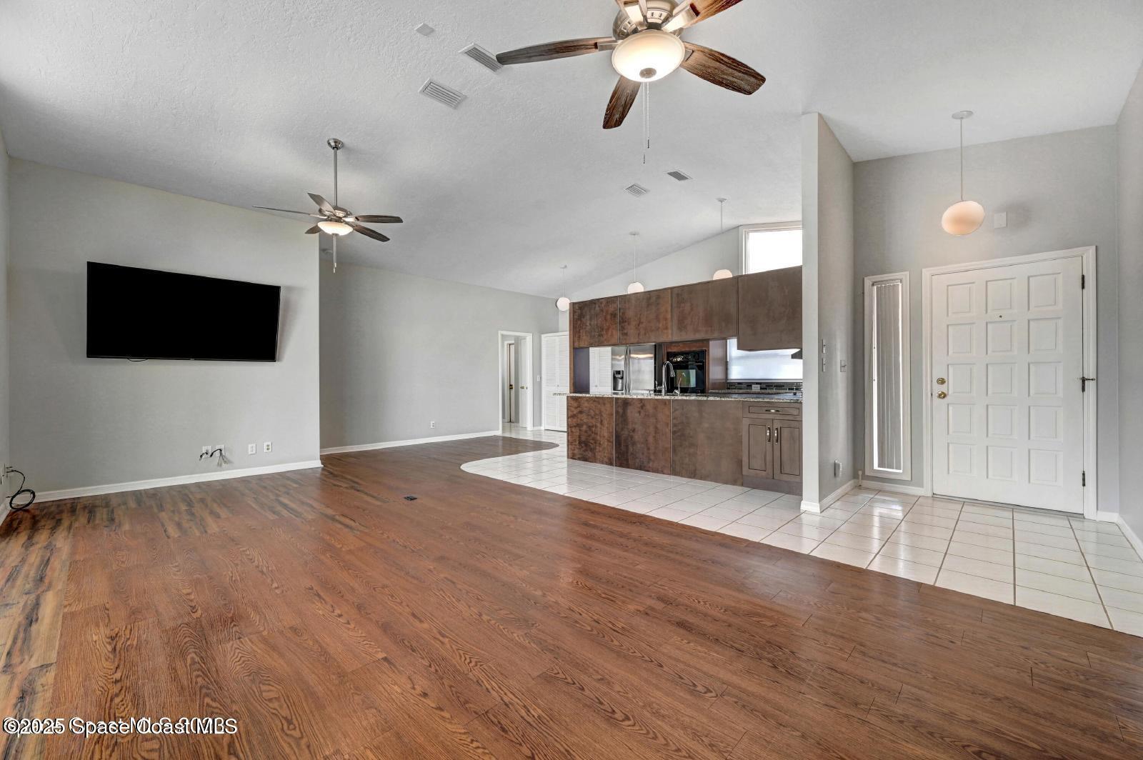 296 Sandy Run