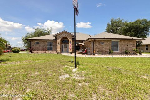 A home in Deltona