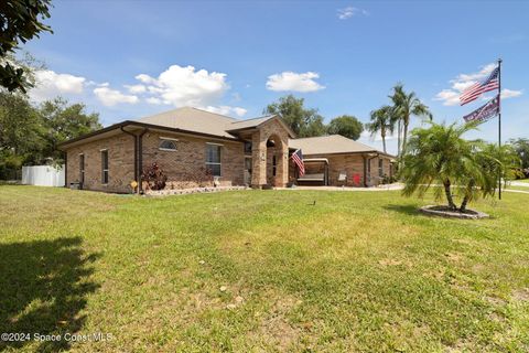 A home in Deltona