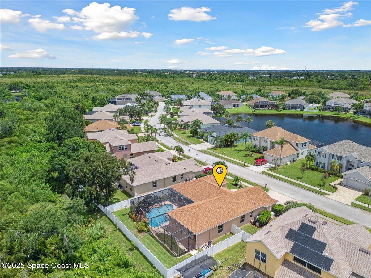 3616 Peninsula Circle