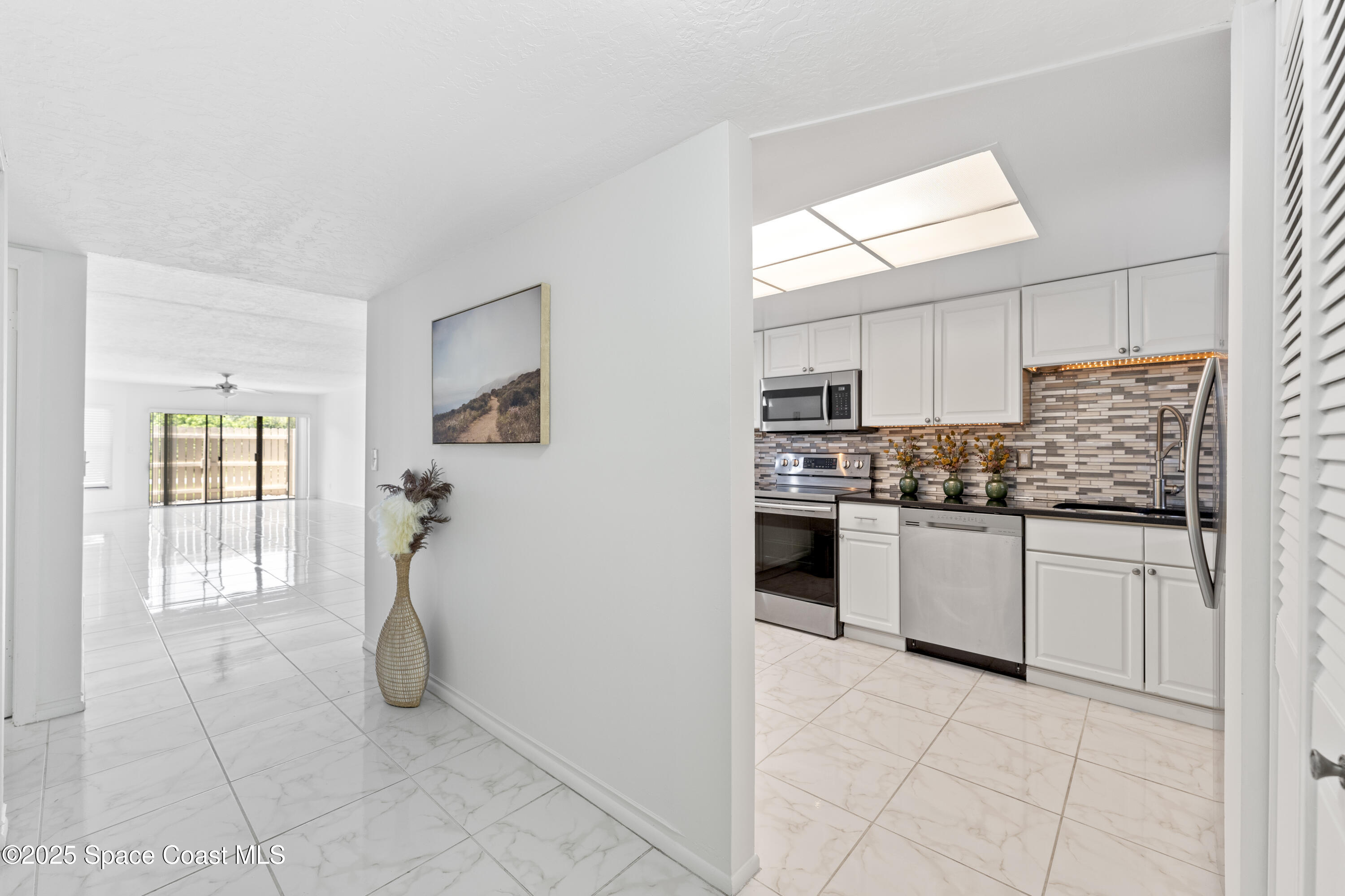 305 Tangle Run Boulevard 1216