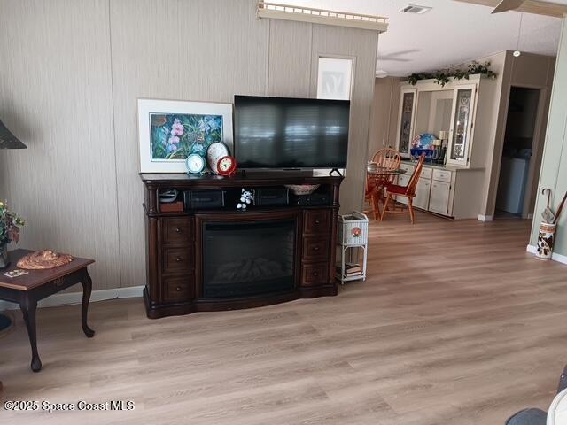 815 Bougainvillea Circle