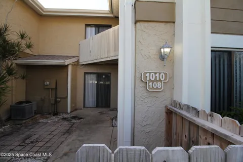 MLS: 1043028