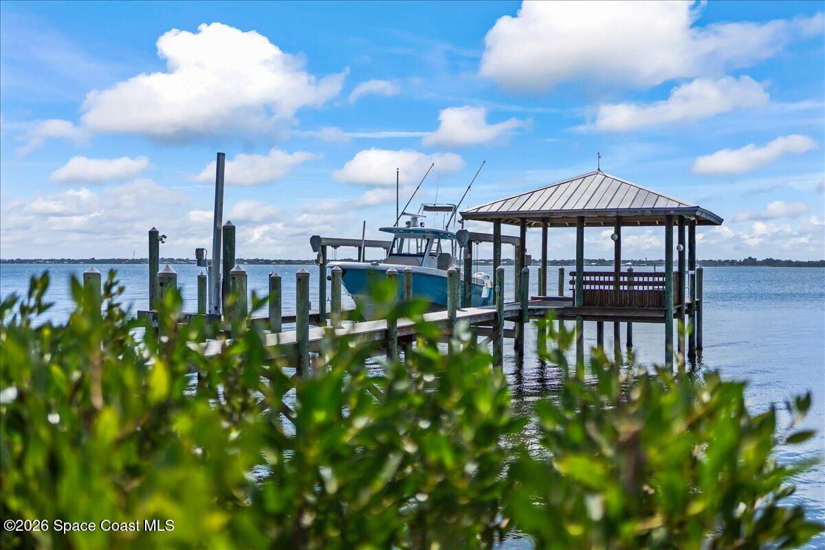 10710 S Tropical Trail