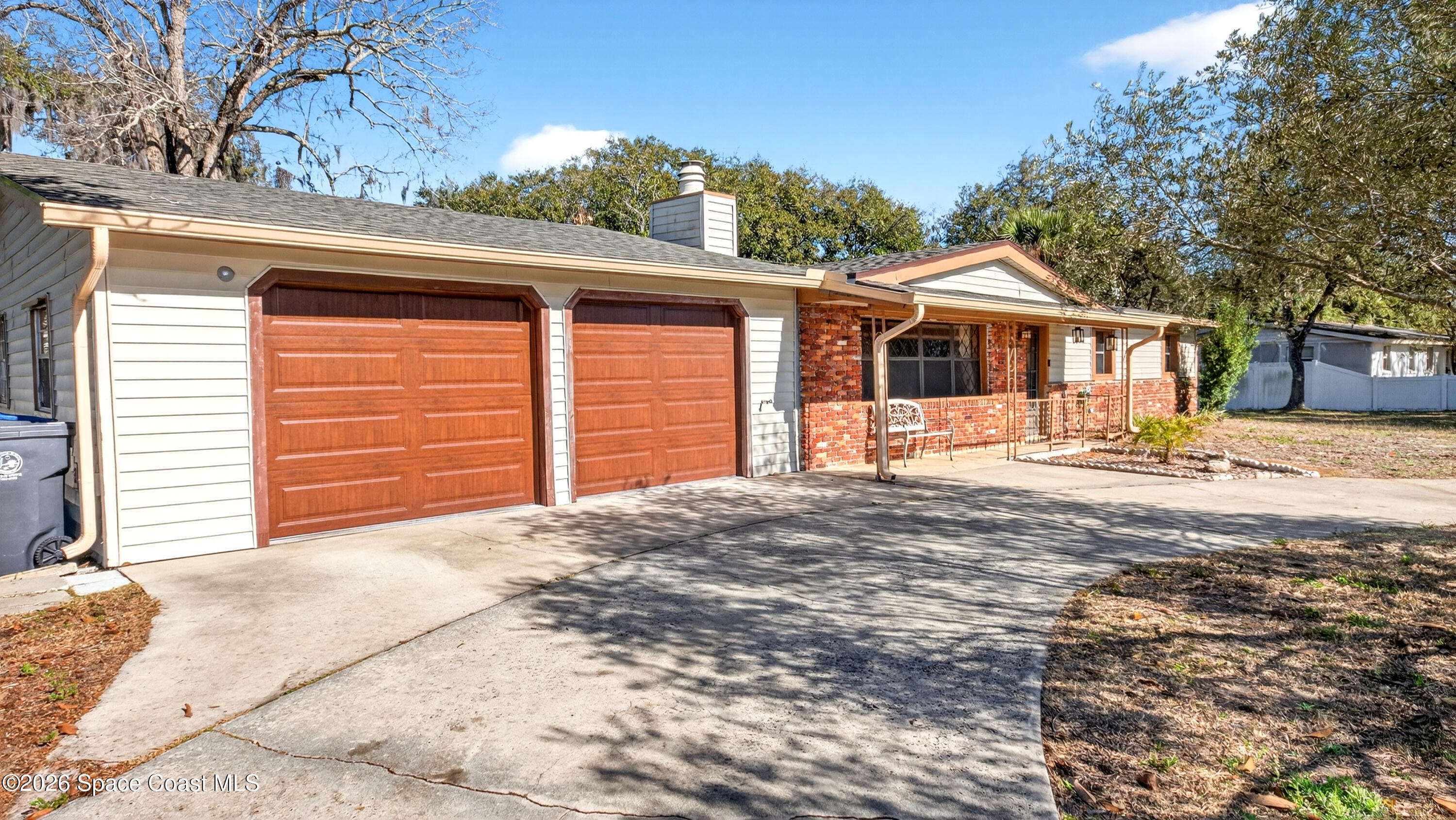 4425 Carlysle Avenue