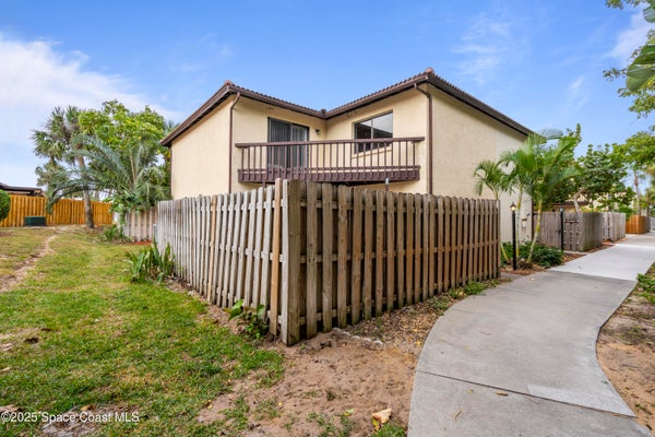 3263 SAND CT, MELBOURNE BEACH, FL 32951 - Image d41cd9c9f092232aa7682bf192ad9ea2/3580228964