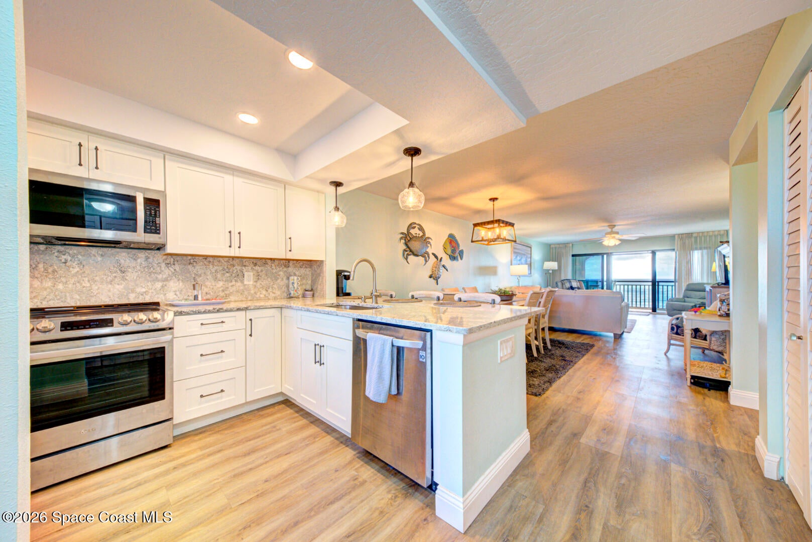1305 S Atlantic Avenue 560