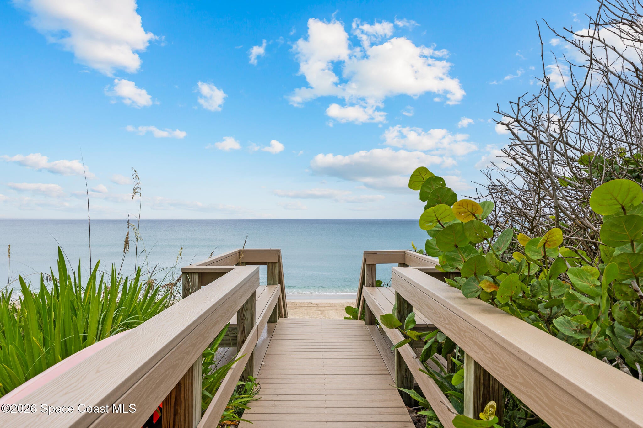 5595 S Highway A1a