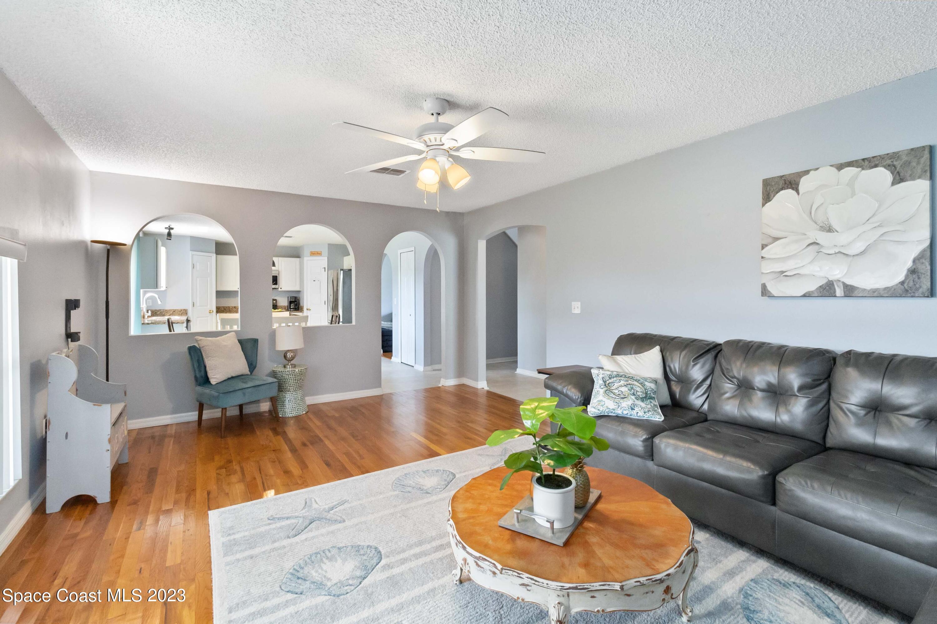 1531 Vista Lake Circle