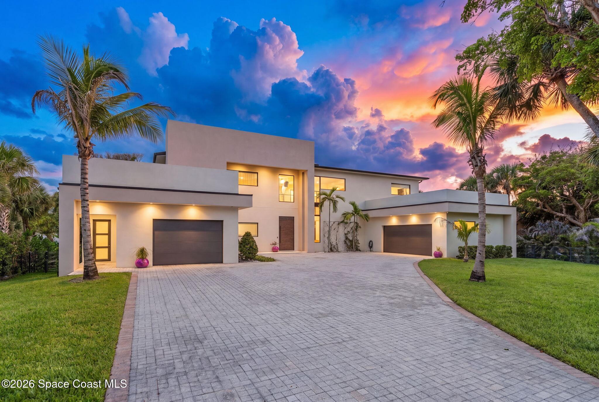 7866 Casuarina Drive