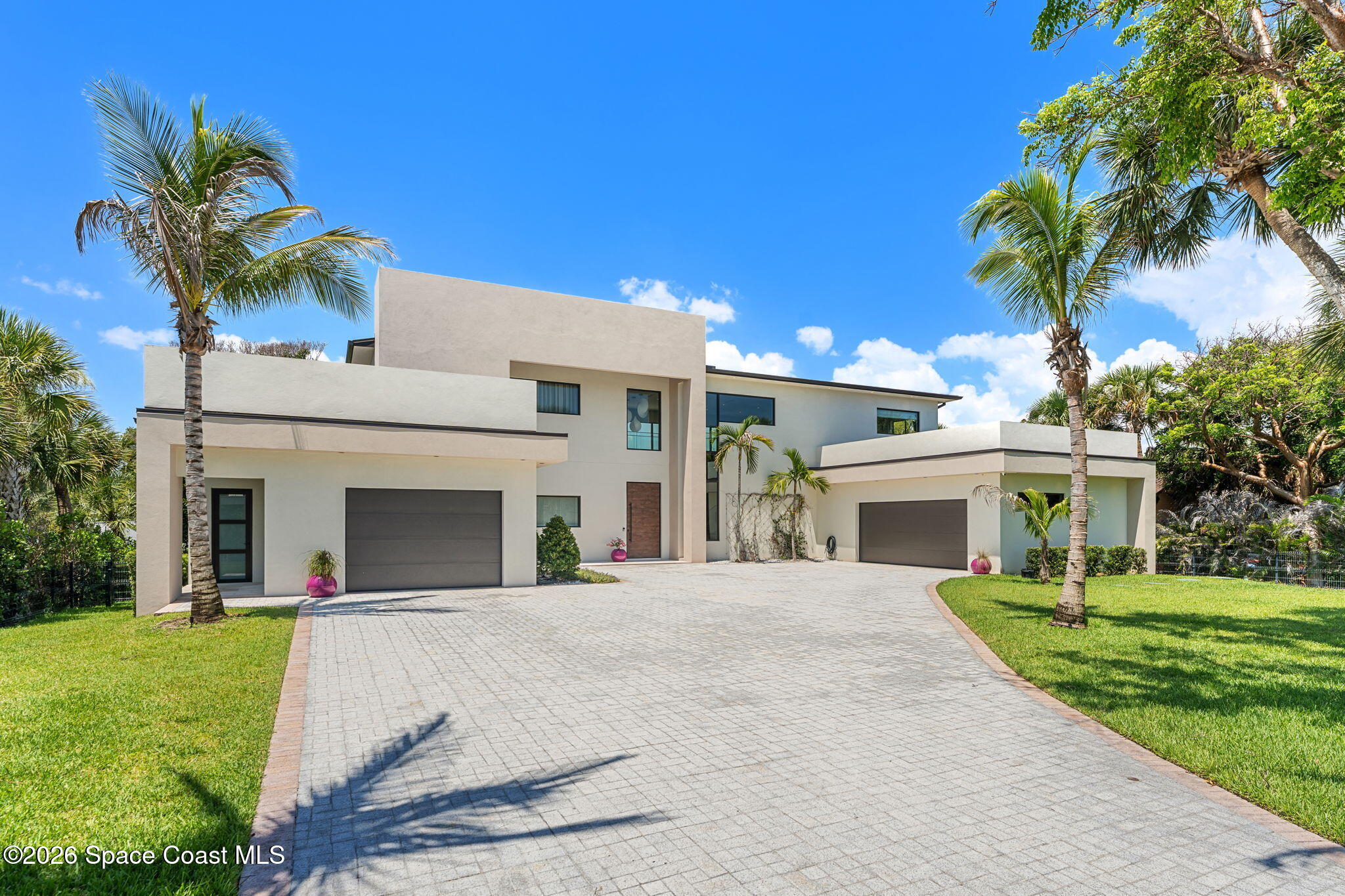7866 Casuarina Drive