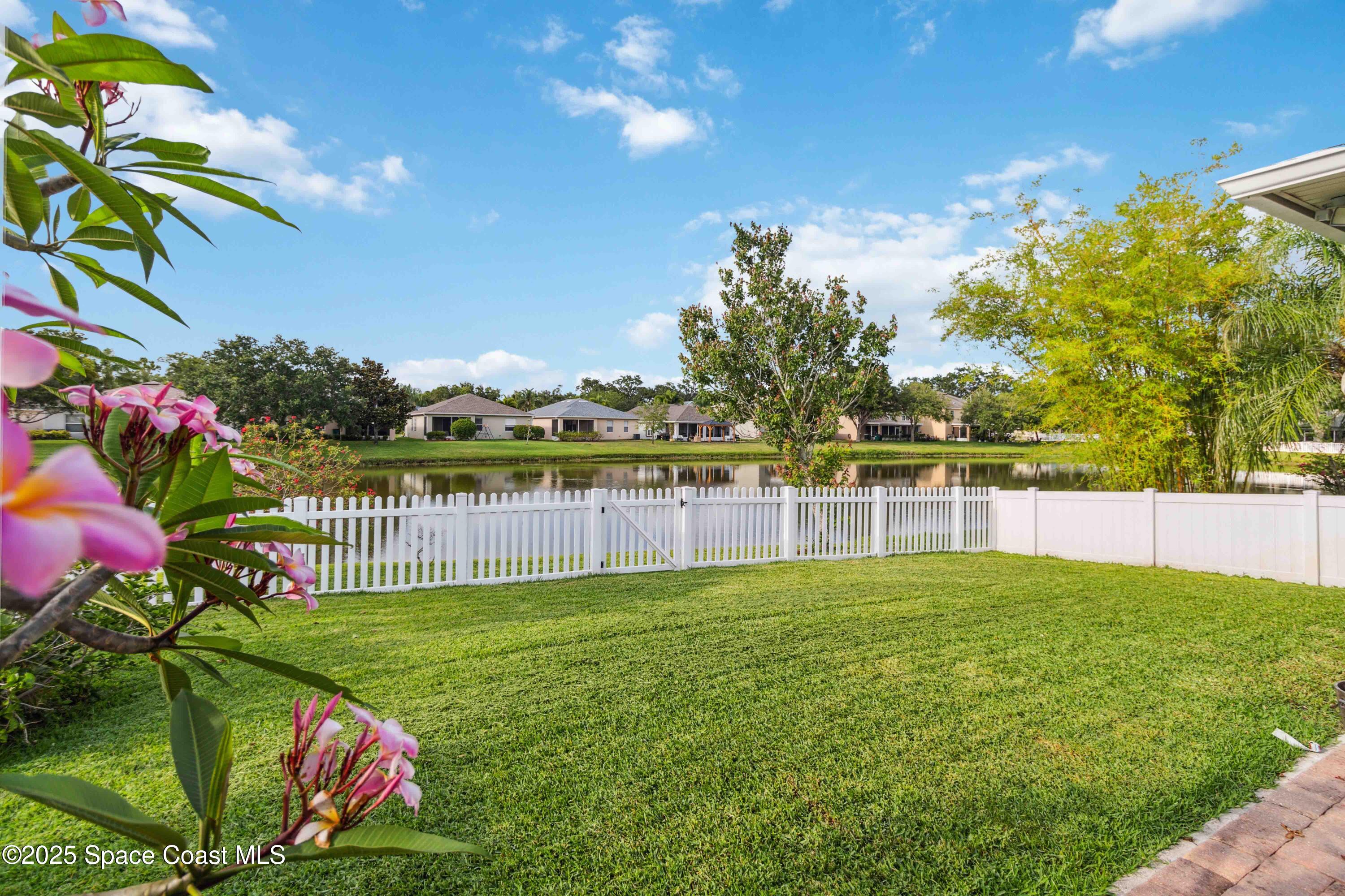 2262 Lune Court