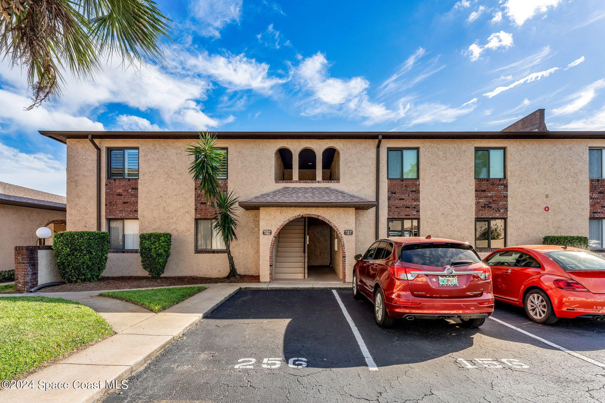 256 San Paulo Circle 11256