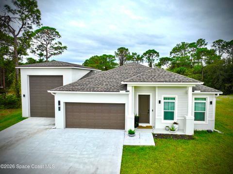 105 Delia Avenue NW Palm Bay FL 32907