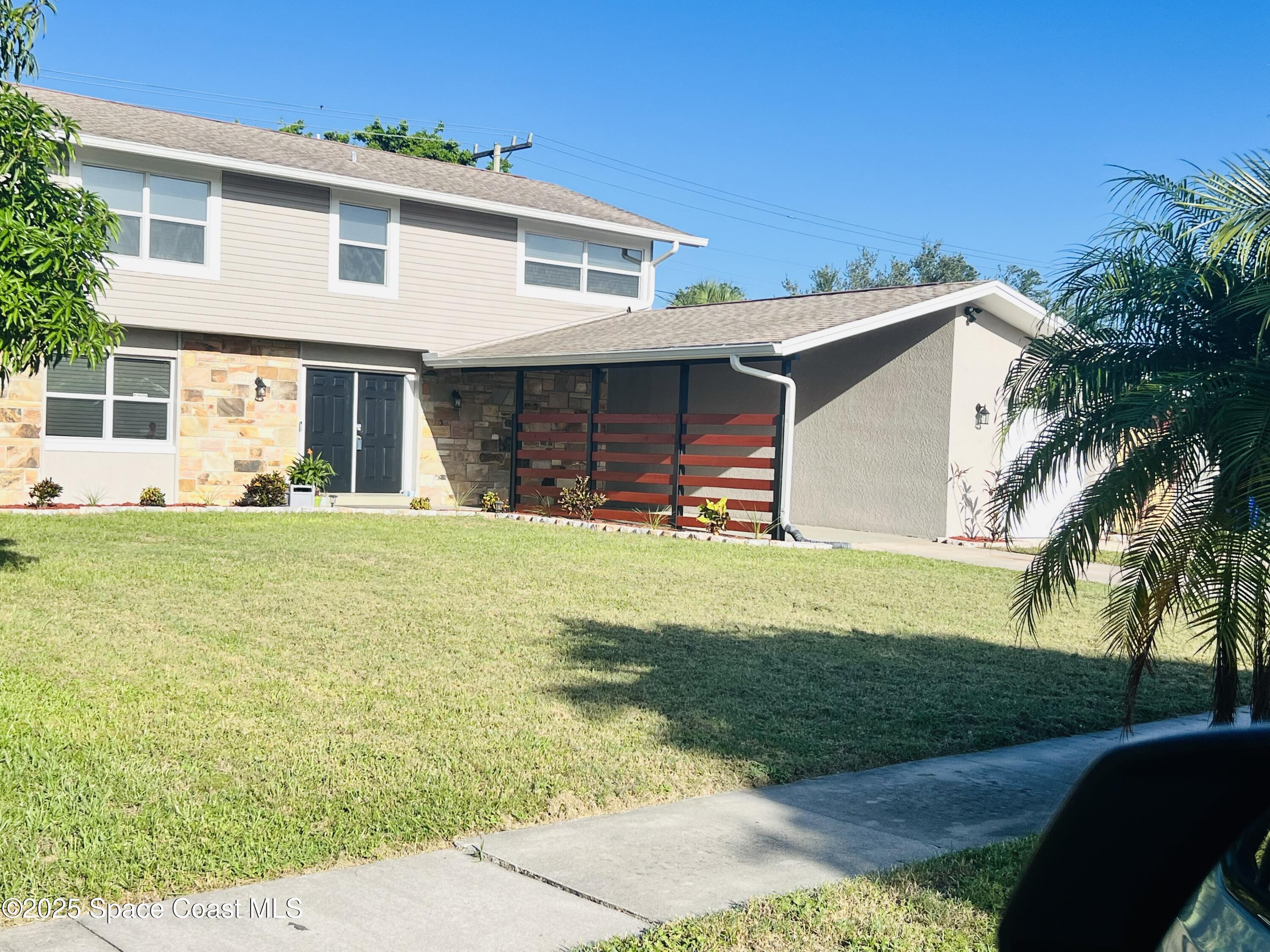 940 Bowing Lane