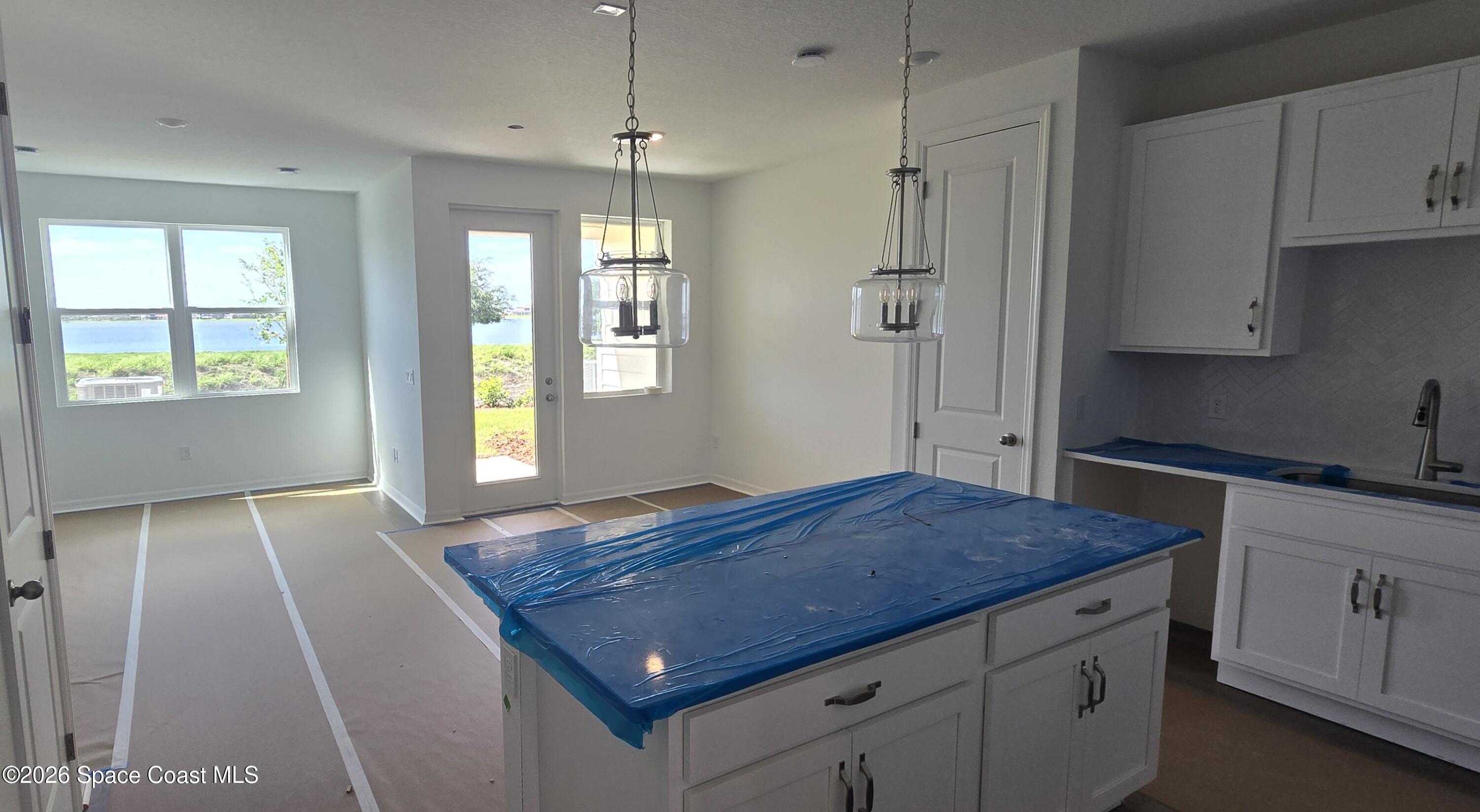 1289 Bluewater Lane