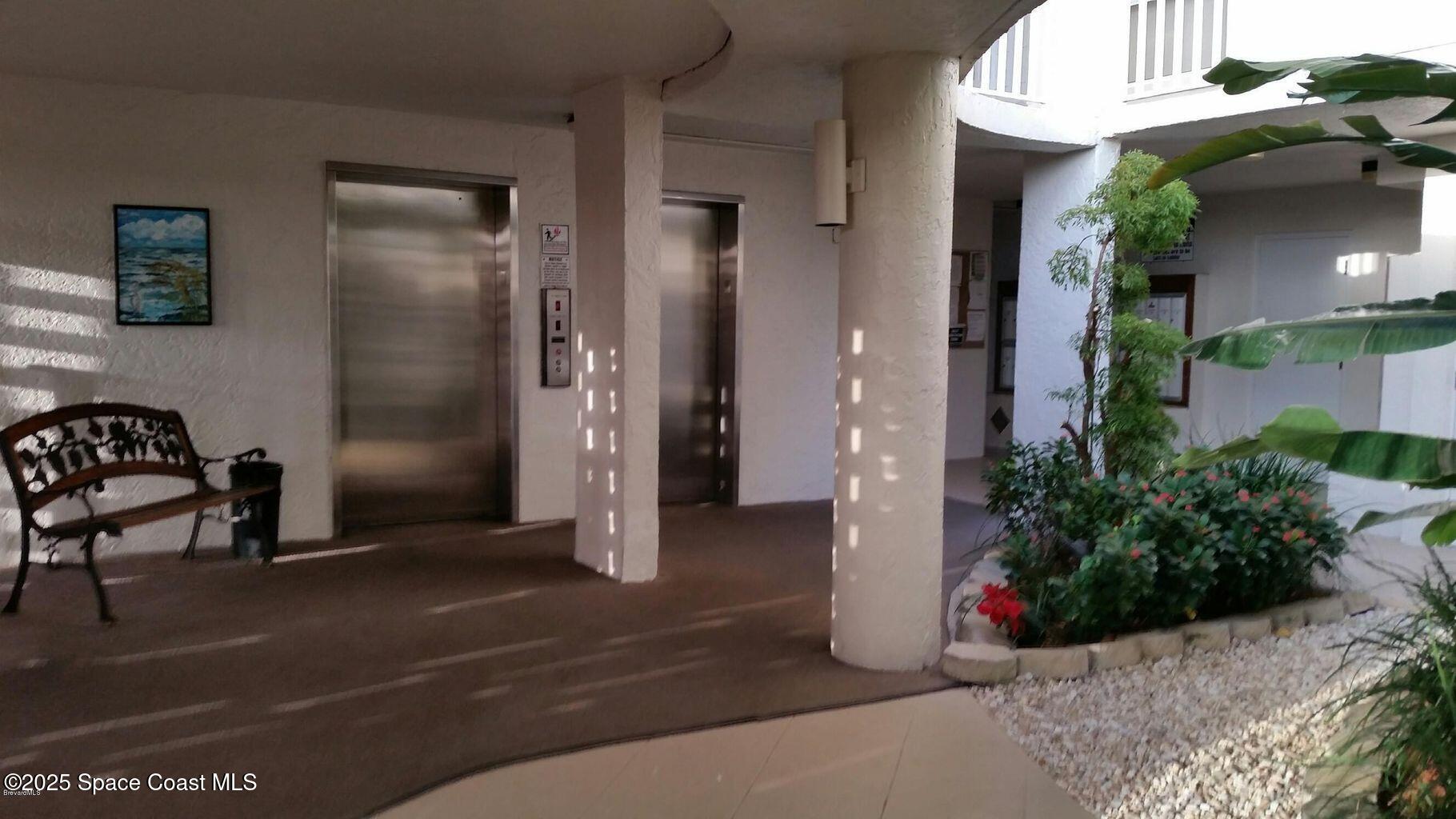 2225 Highway A1a 403