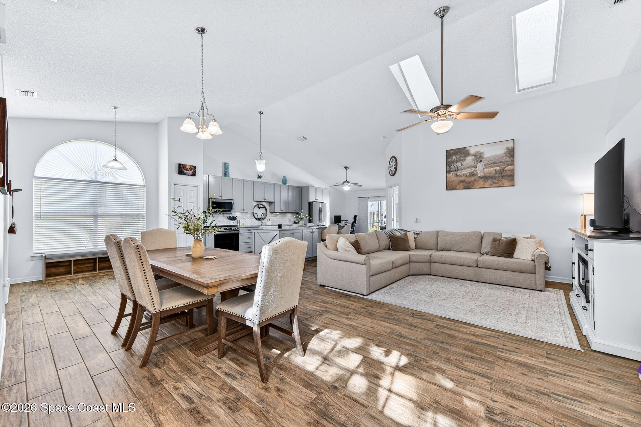 6806 Whitetail Court